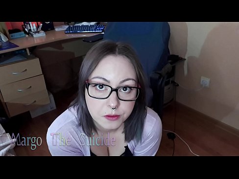 ❤️ Seksi djevojka s naočalama duboko siše dildo na kameri ❤️❌ Seks video na hr.pornsexphoto.ru
